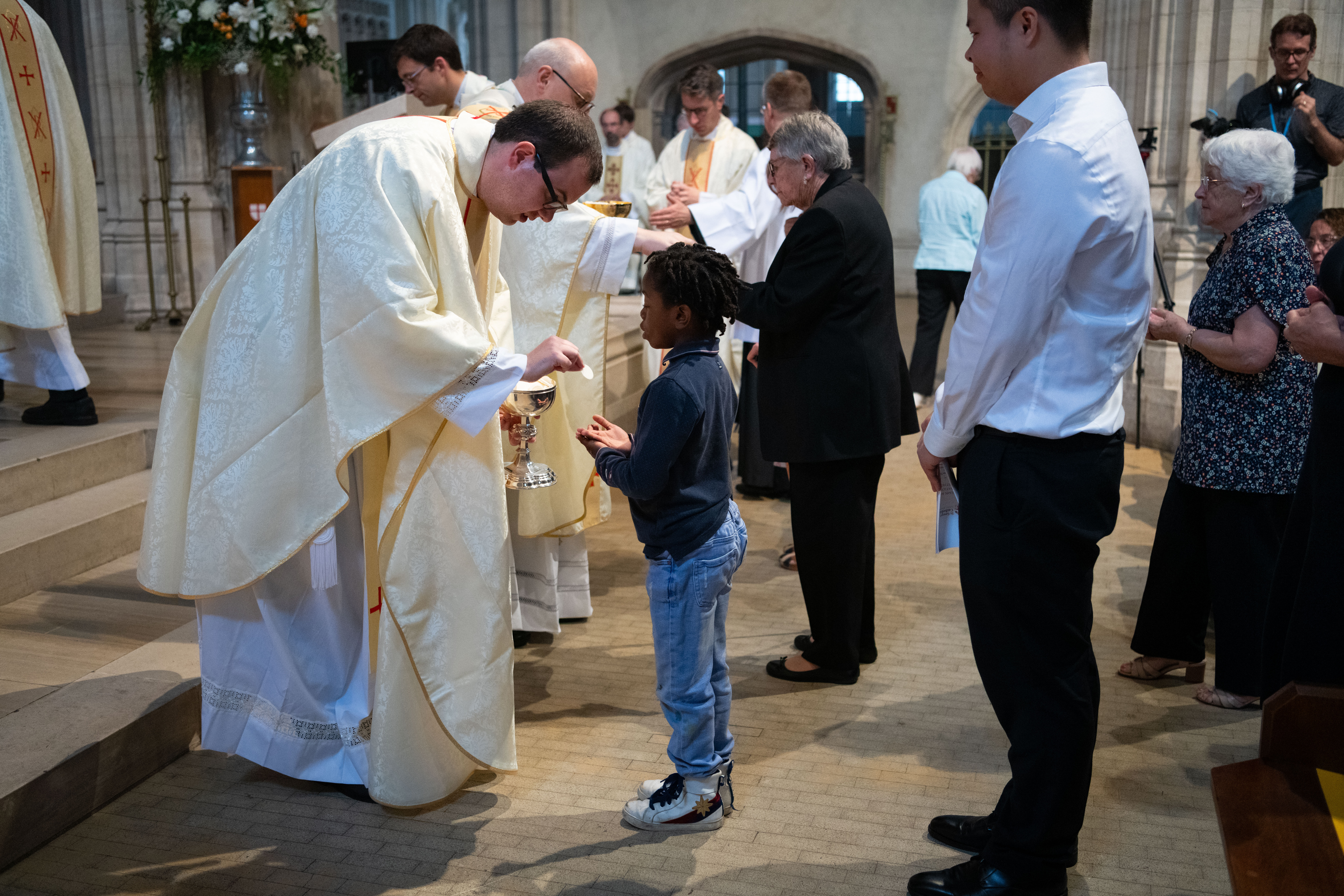 Mood and the Communion Song